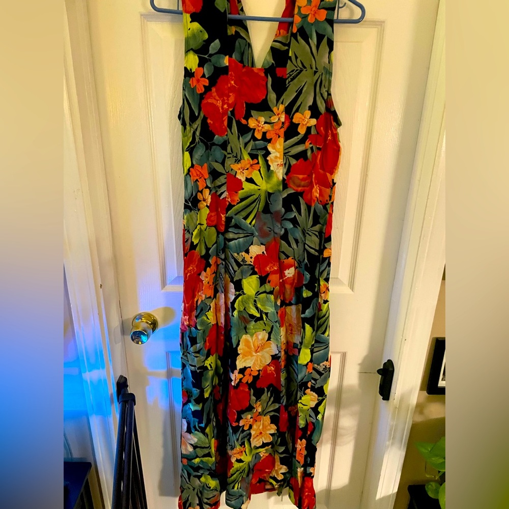Gently used vintage women’s button front long dress sz 12